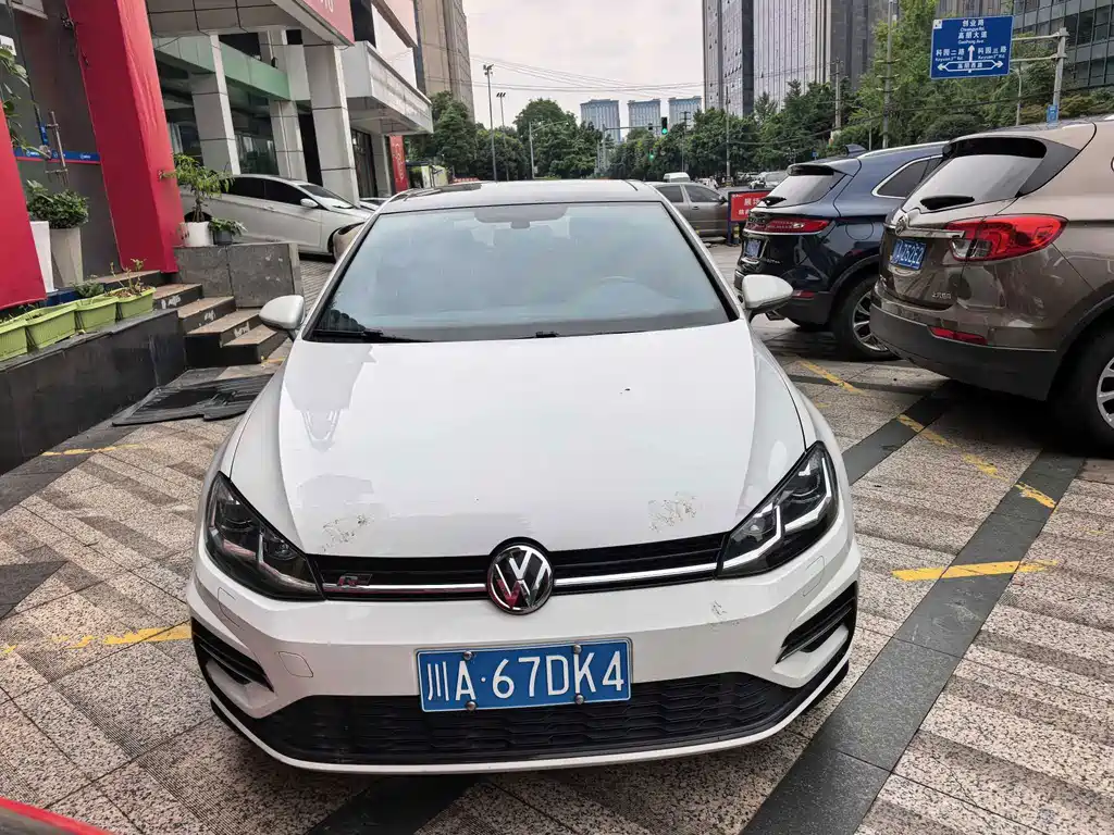 Volkswagen Golf — миниатюра 6