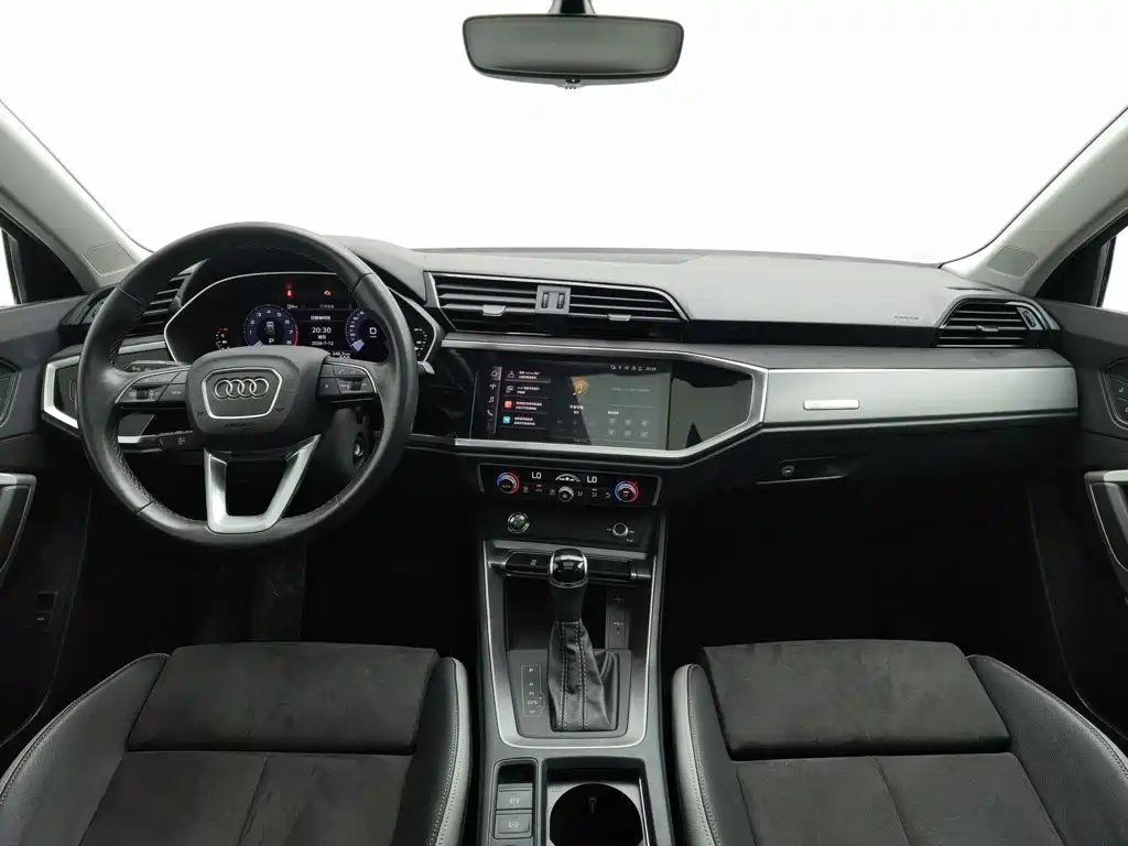 Audi Q3 — миниатюра 5