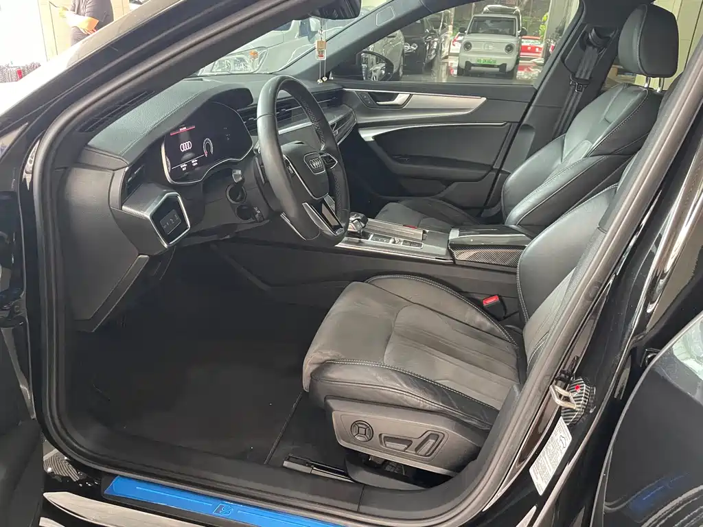 Audi A6L — миниатюра 4