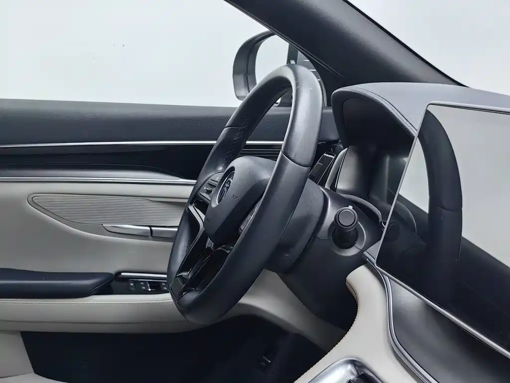 BYD Song Plus DM-i 2021 — фото 22