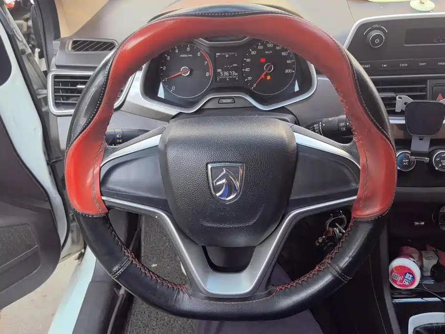 Baojun 310W — миниатюра 15