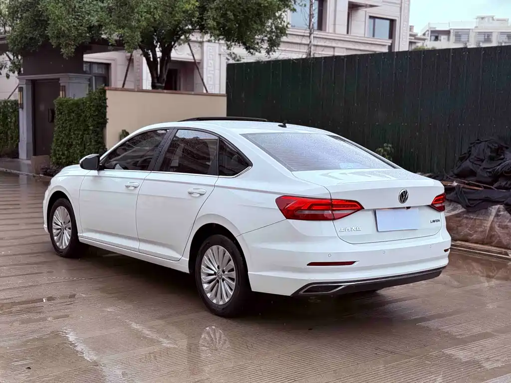 Volkswagen Lavida 2019 1.5L MT Comfort VI
