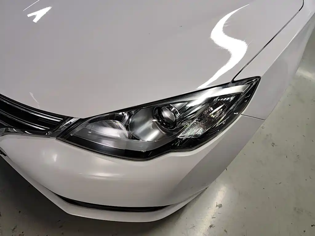 Roewe 360 — миниатюра 24
