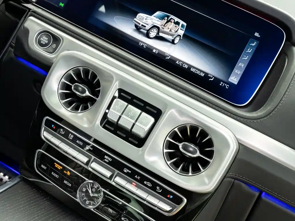 Mercedes-Benz G-Class — миниатюра 17