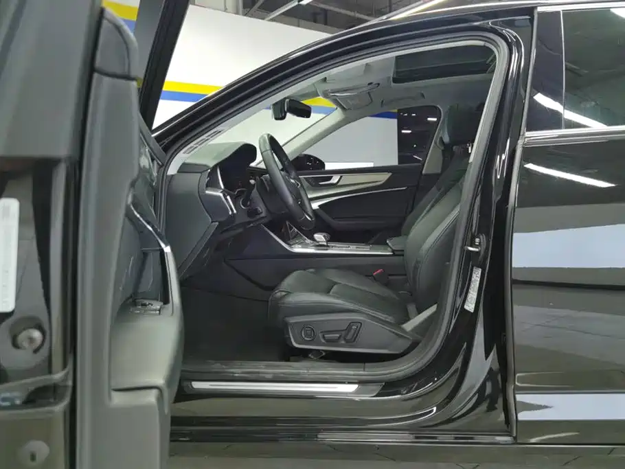 Audi A6L — миниатюра 9