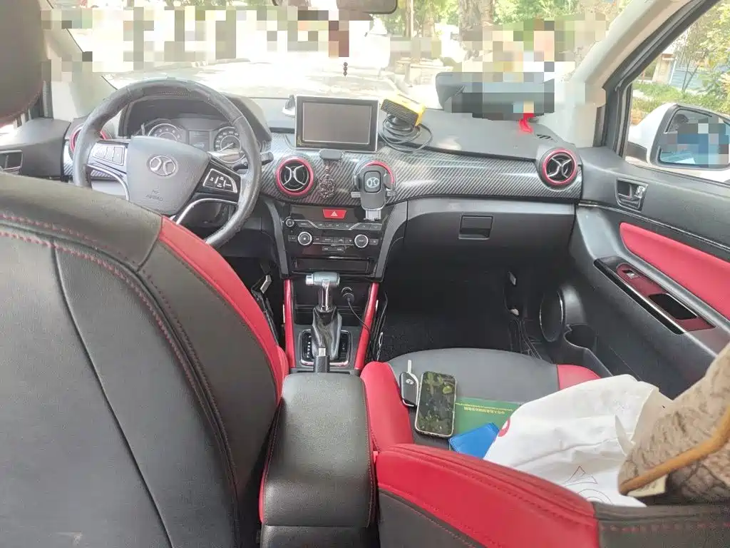BAIC Senova X25 — миниатюра 14