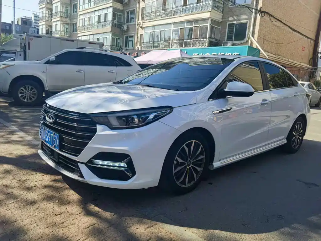 Chery Arrizo 5 PLUS