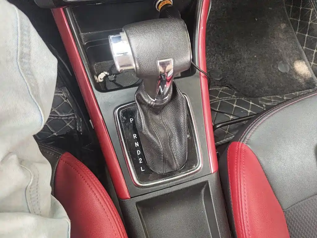BAIC Senova X25 — миниатюра 10