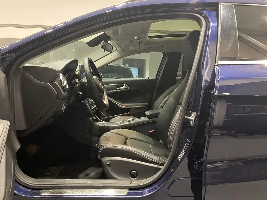 Mercedes-Benz GLA 2018 GLA 200