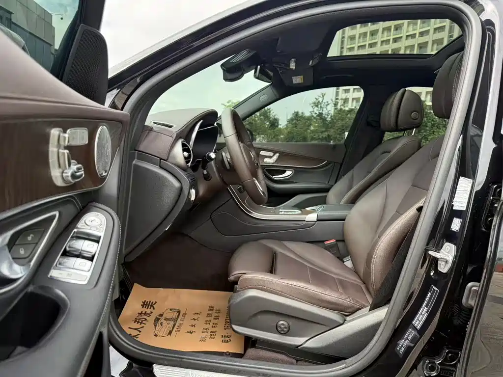 Mercedes-Benz GLC — миниатюра 5
