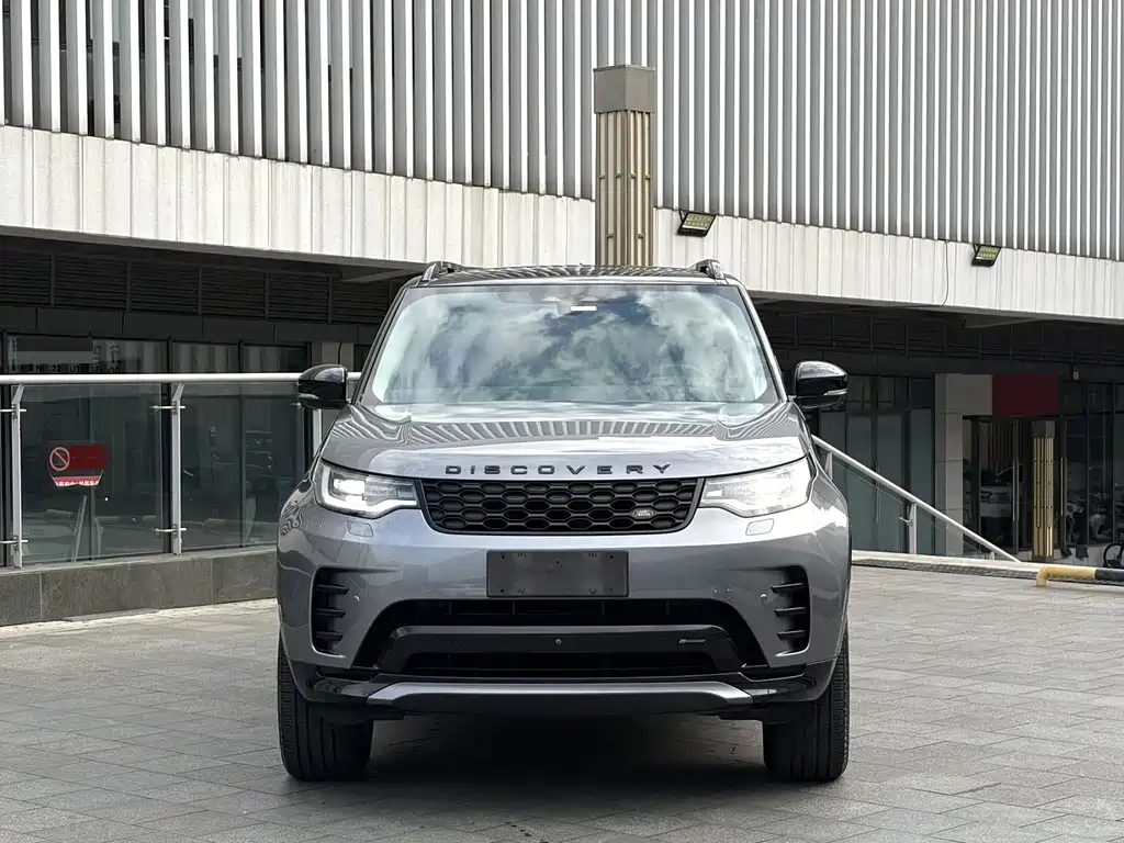 Land Rover Discovery 2023 360PS R-Dynamic S
