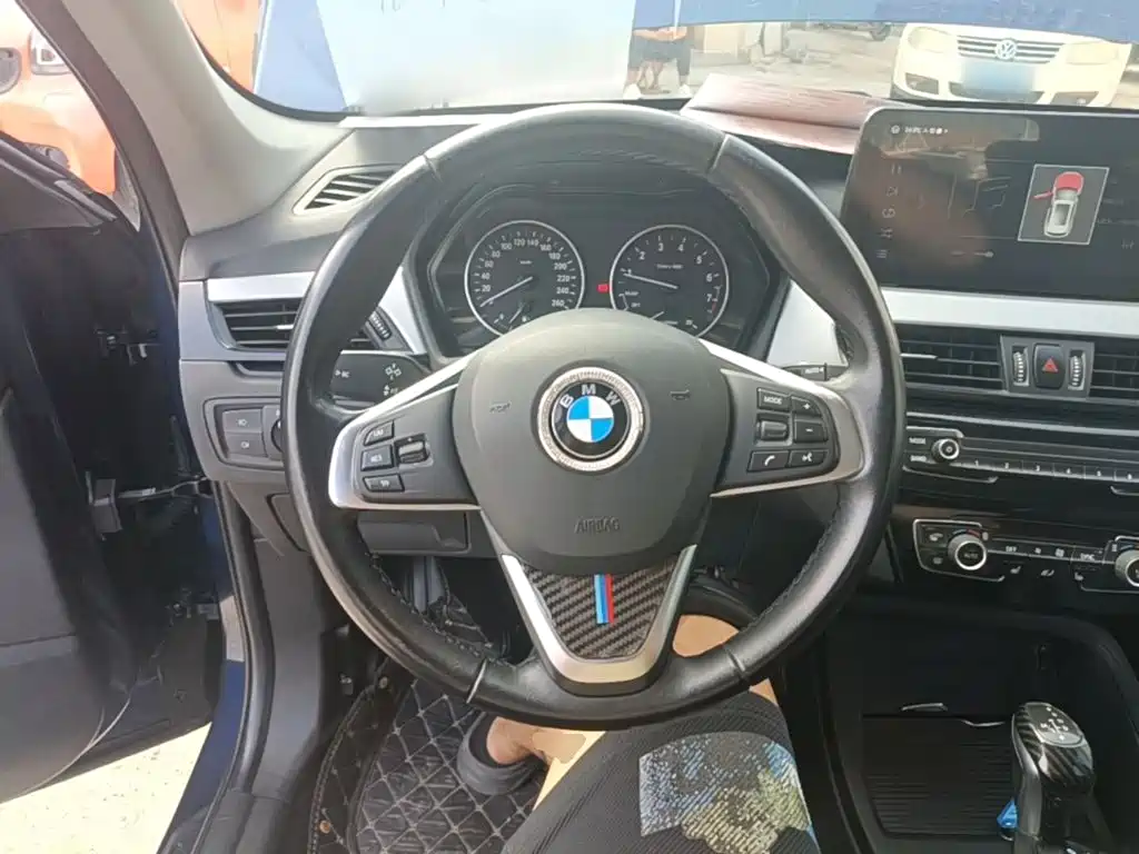 BMW X1 — миниатюра 11