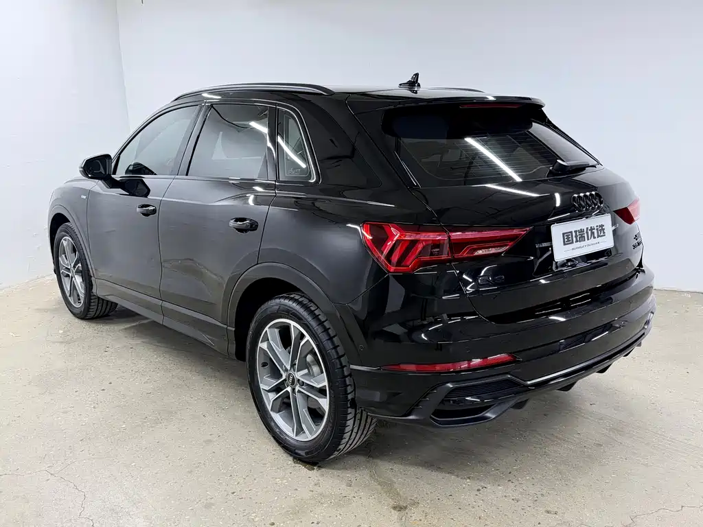 Audi Q3 2022 35 TFSI Fashion
