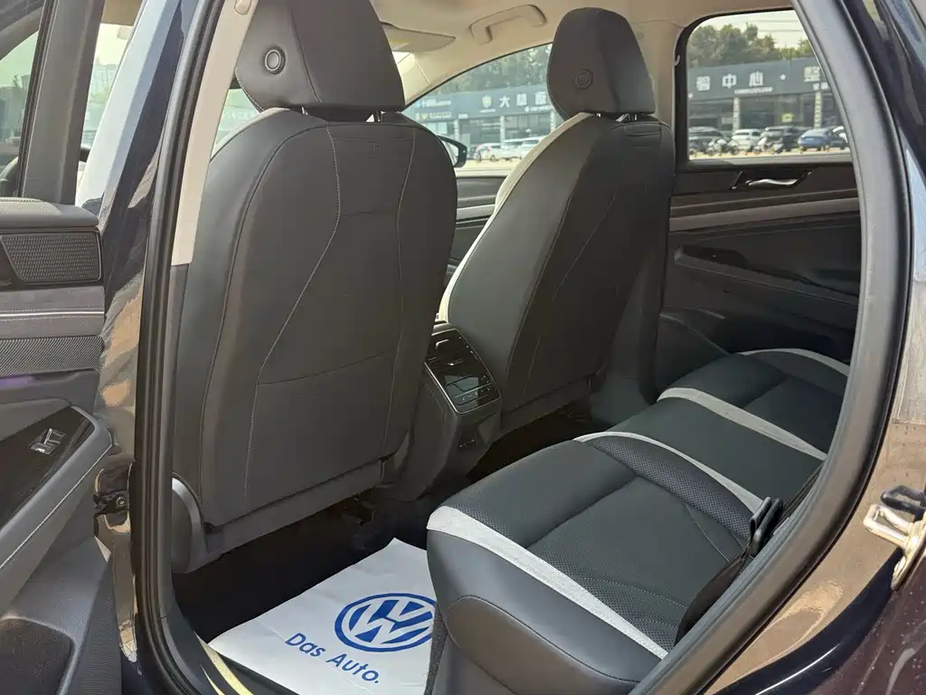 Volkswagen ID.7 VIZZION — миниатюра 5