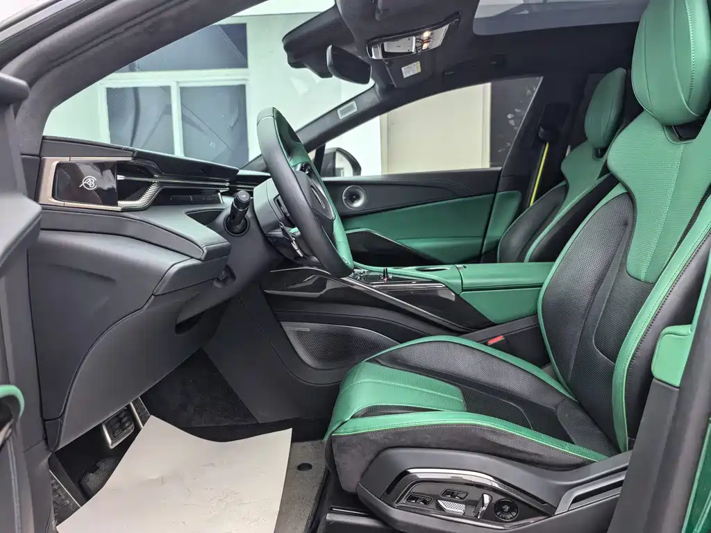 Lotus Eletre — миниатюра 4