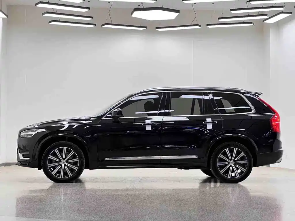 Volvo XC90 2020 T5 Luxury 5 мест