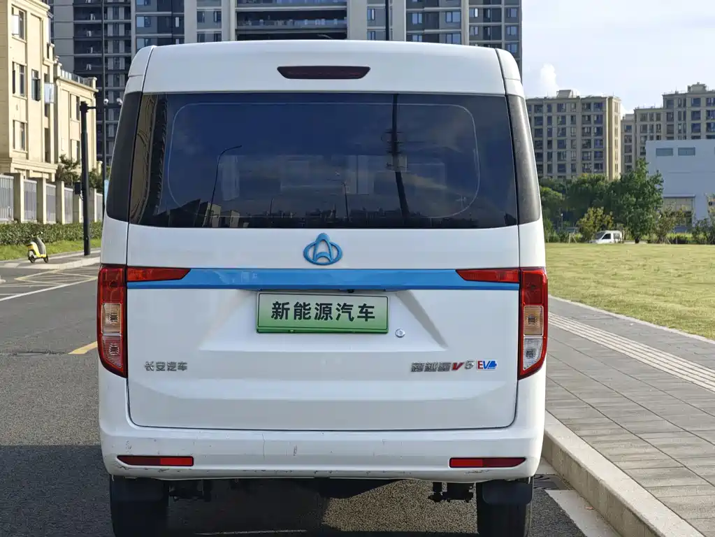 Kuayue Kuayue Star V5 EV — миниатюра 4