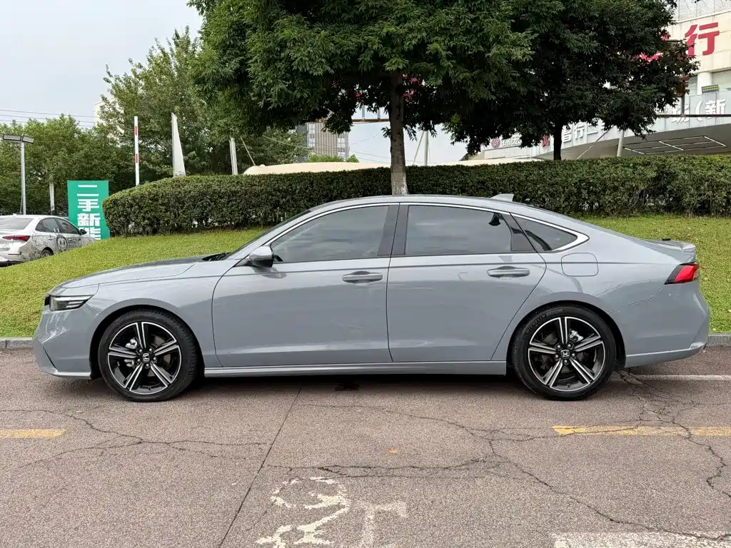 Honda Inspire — миниатюра 3