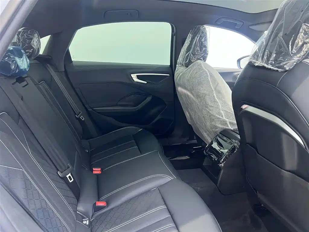 Audi A5L 2026 2.0T Sport