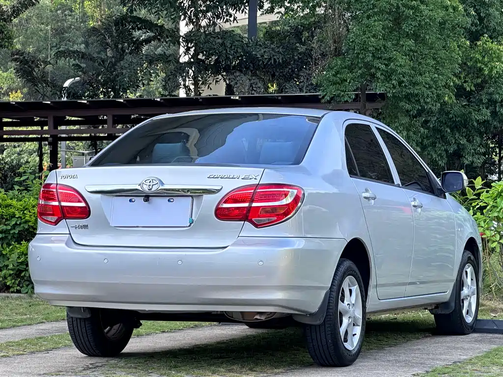 Toyota Corolla 2013 1.6L MT