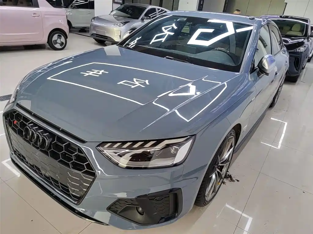 Audi A4L 2022