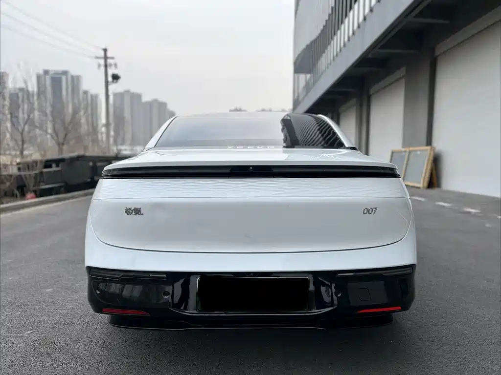 ZEEKR EXTREME KRYPTON 007