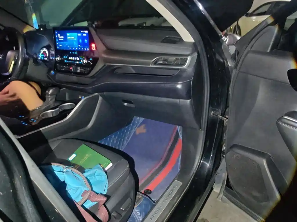 Toyota Highlander — миниатюра 18