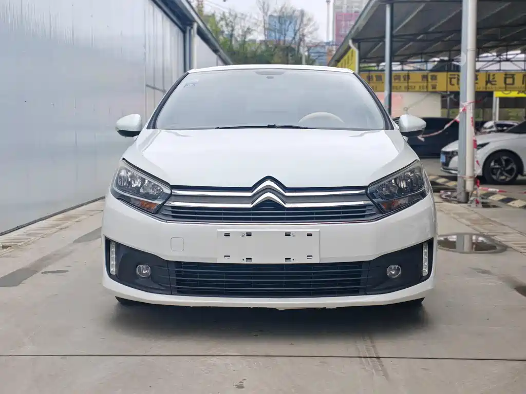 Citroen C4 1.6L Manual Luxury Type, фото 3