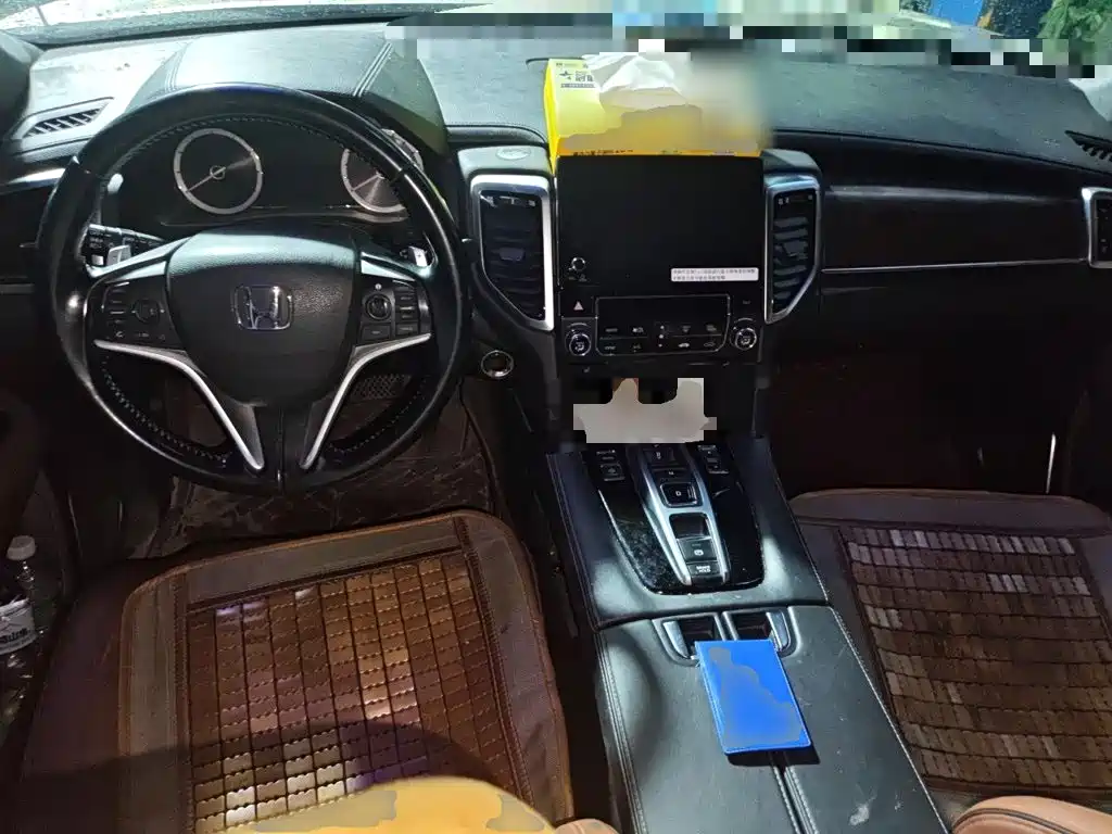 Honda UR-V — миниатюра 10