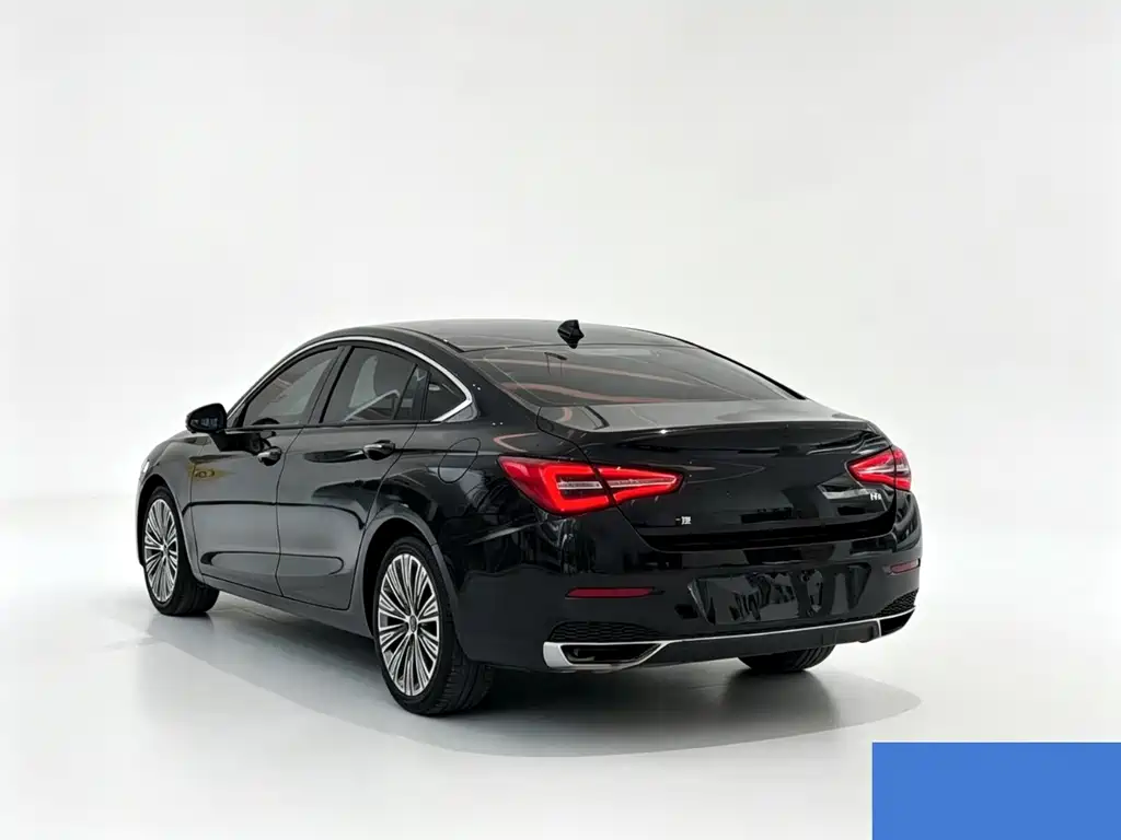 Hongqi H5 2022 1.8T AT