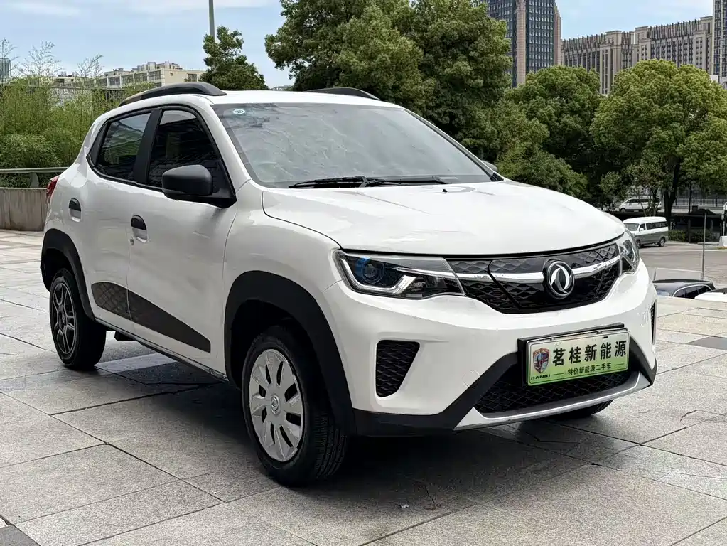 Dongfeng EX1