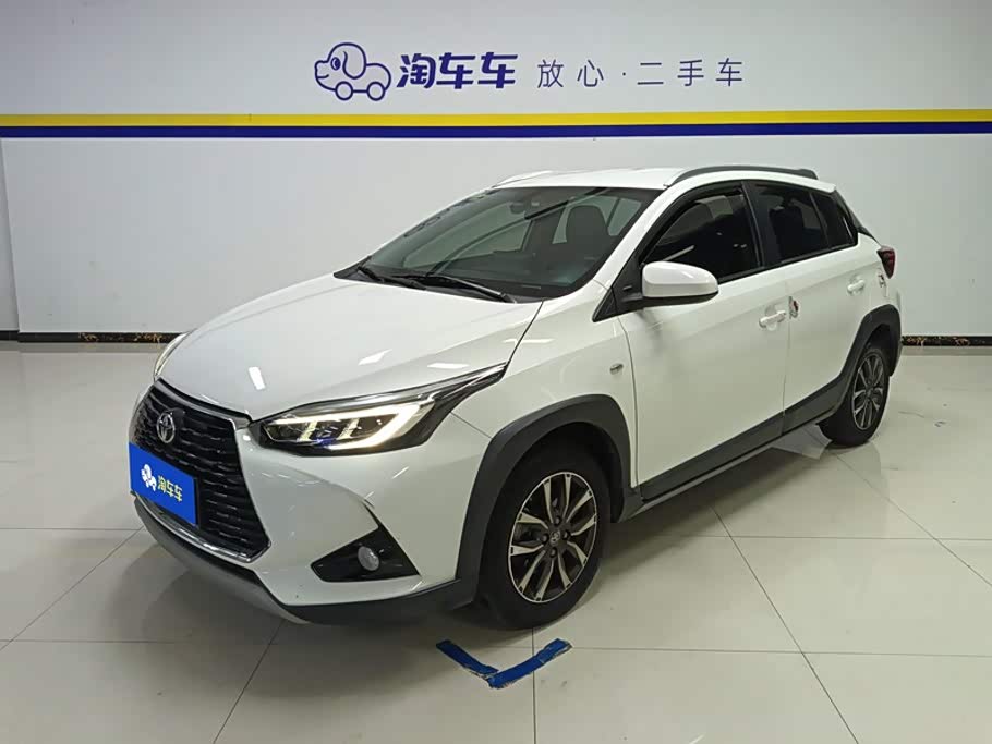Toyota YARiS L Zhi Xuan 1.5 л 2021 г. Белый, пробег 43500 км