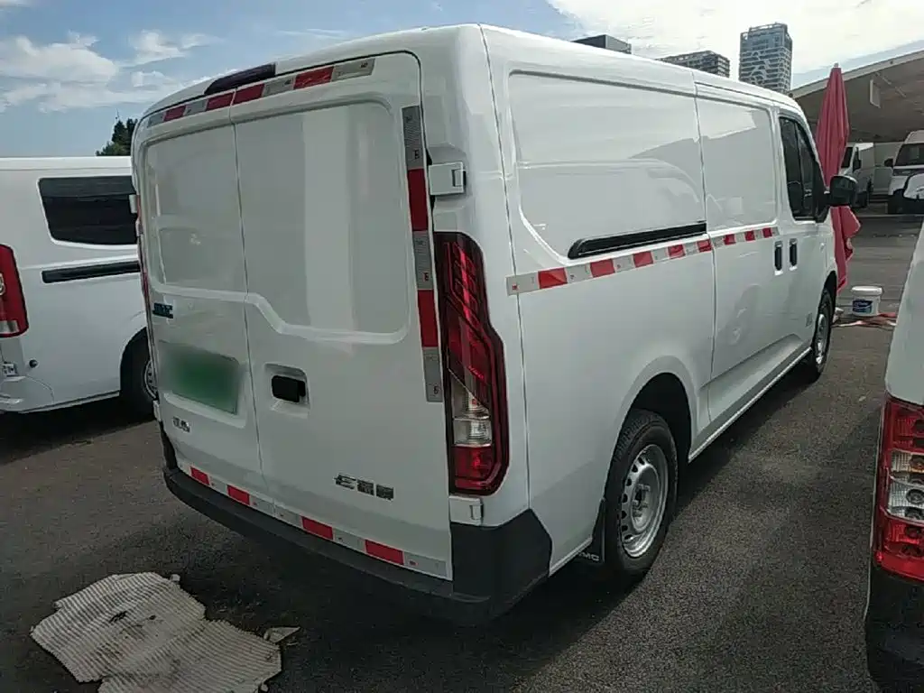 JMC E-Fushun — миниатюра 7