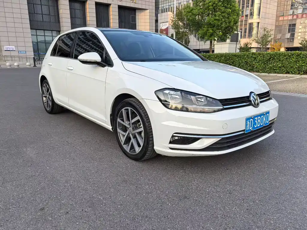 Volkswagen Golf — миниатюра 3