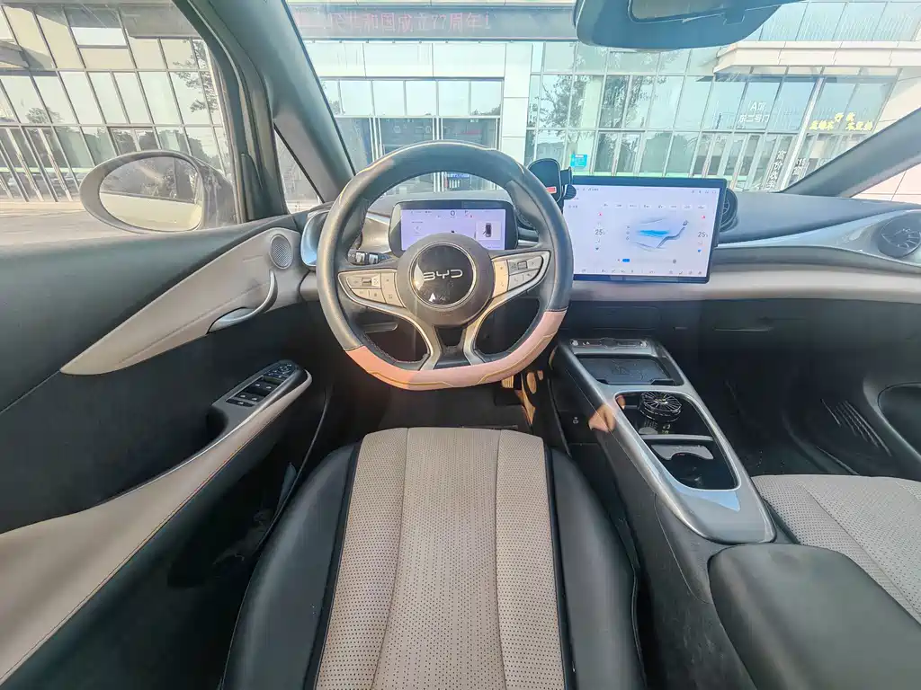 BYD Dolphin — миниатюра 8