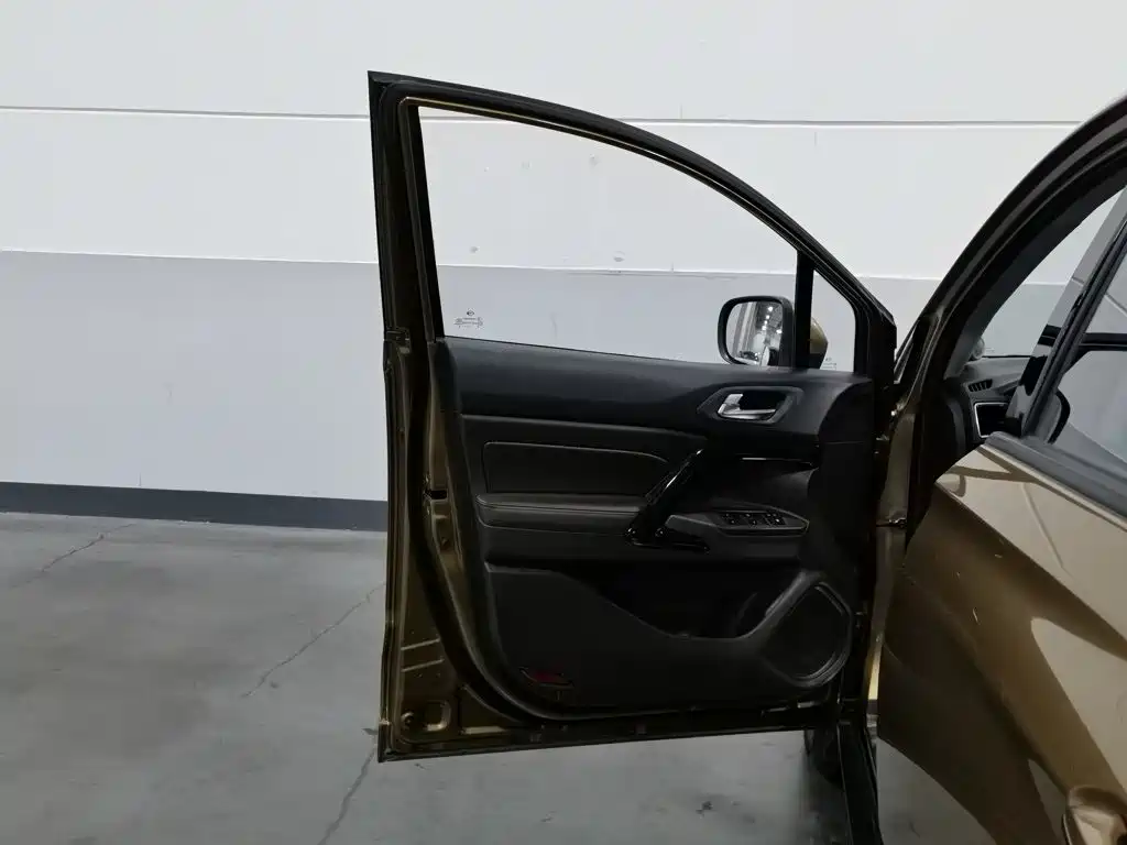 GAC Motor Trumpchi GS4 — миниатюра 8
