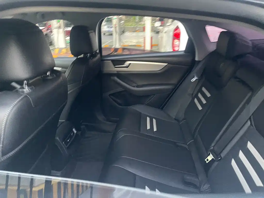 BYD Qin Pro NEV — миниатюра 8