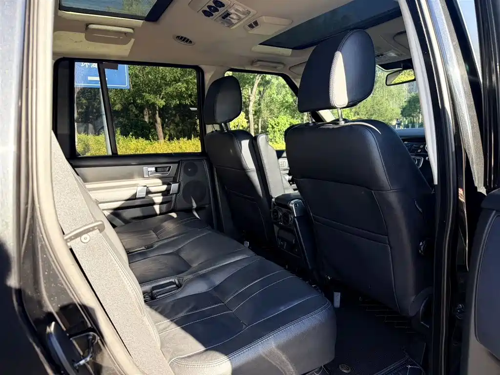Land Rover Discovery 2016 3.0 SC HSE