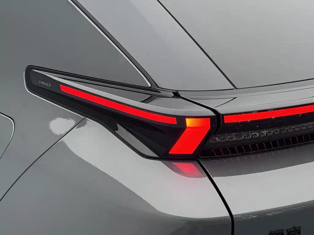 Lynk & Co Z20 — миниатюра 12