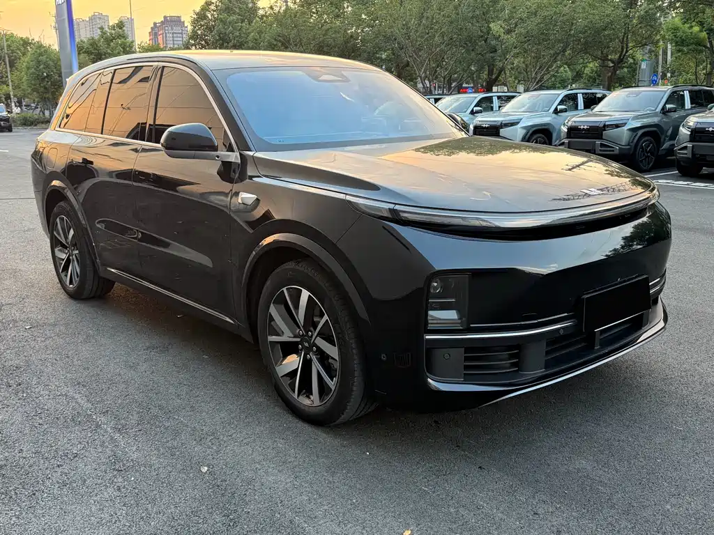 Li Auto IDEAL L8