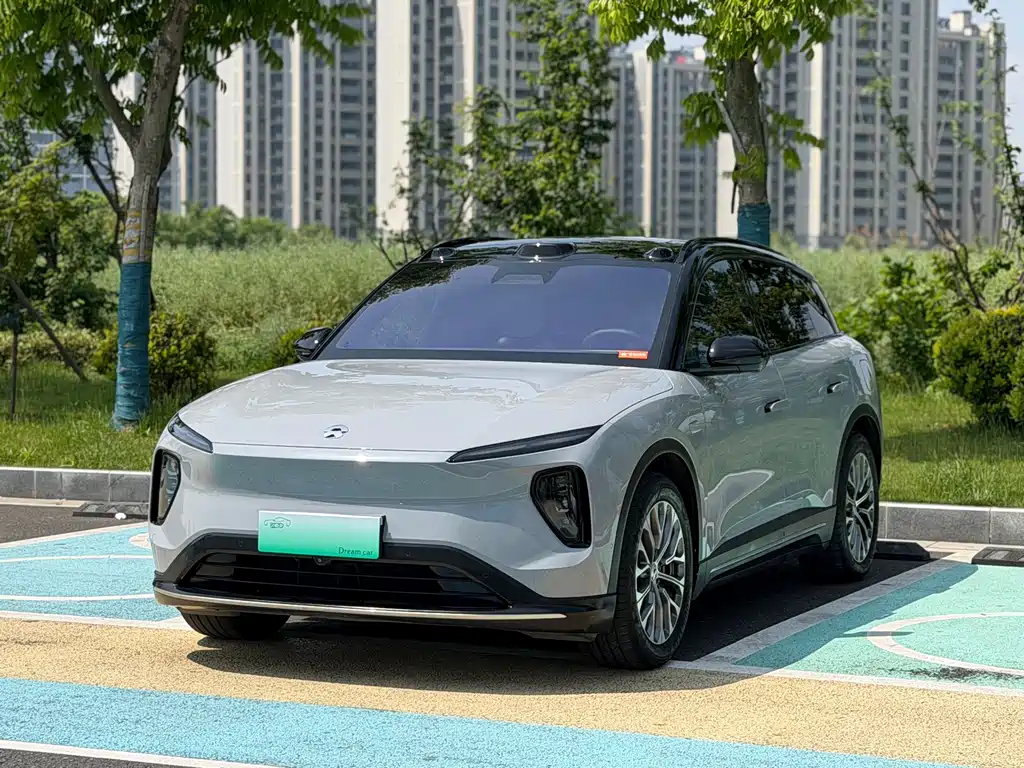Nio ES6 2024