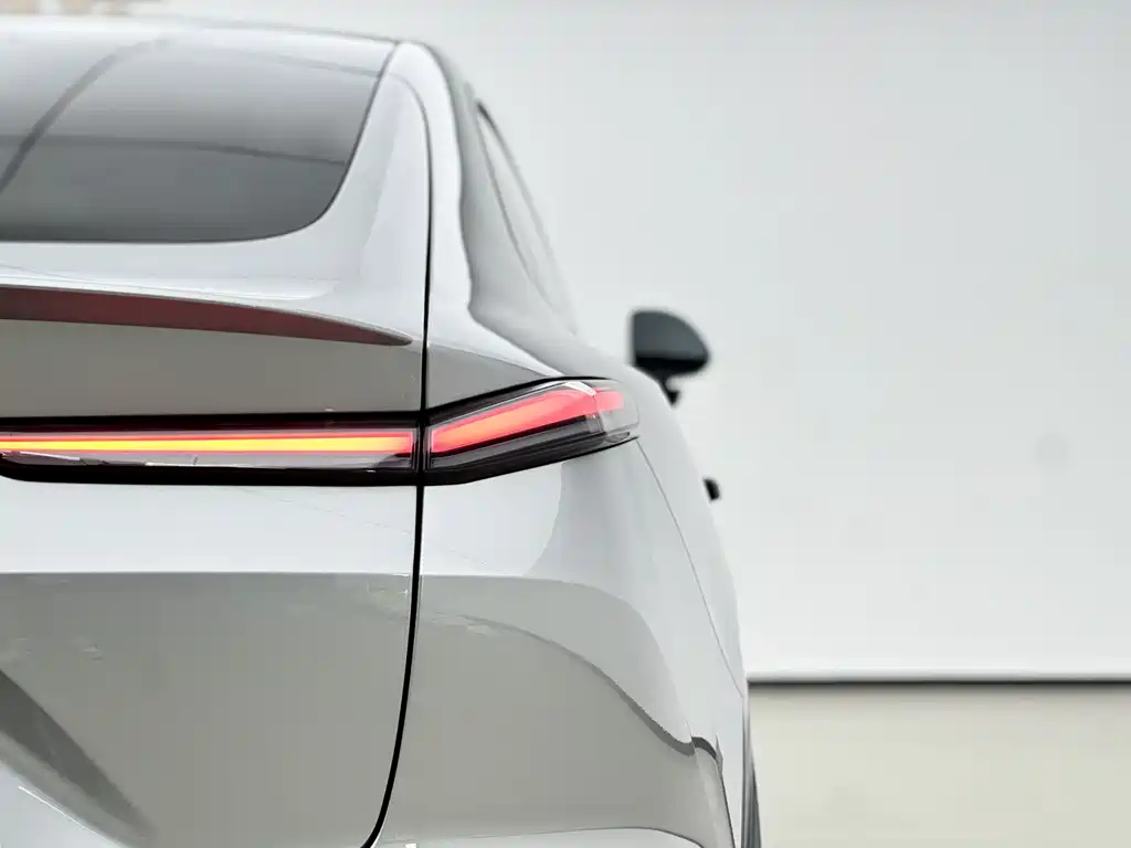 Onvo L60 2024 60kWh