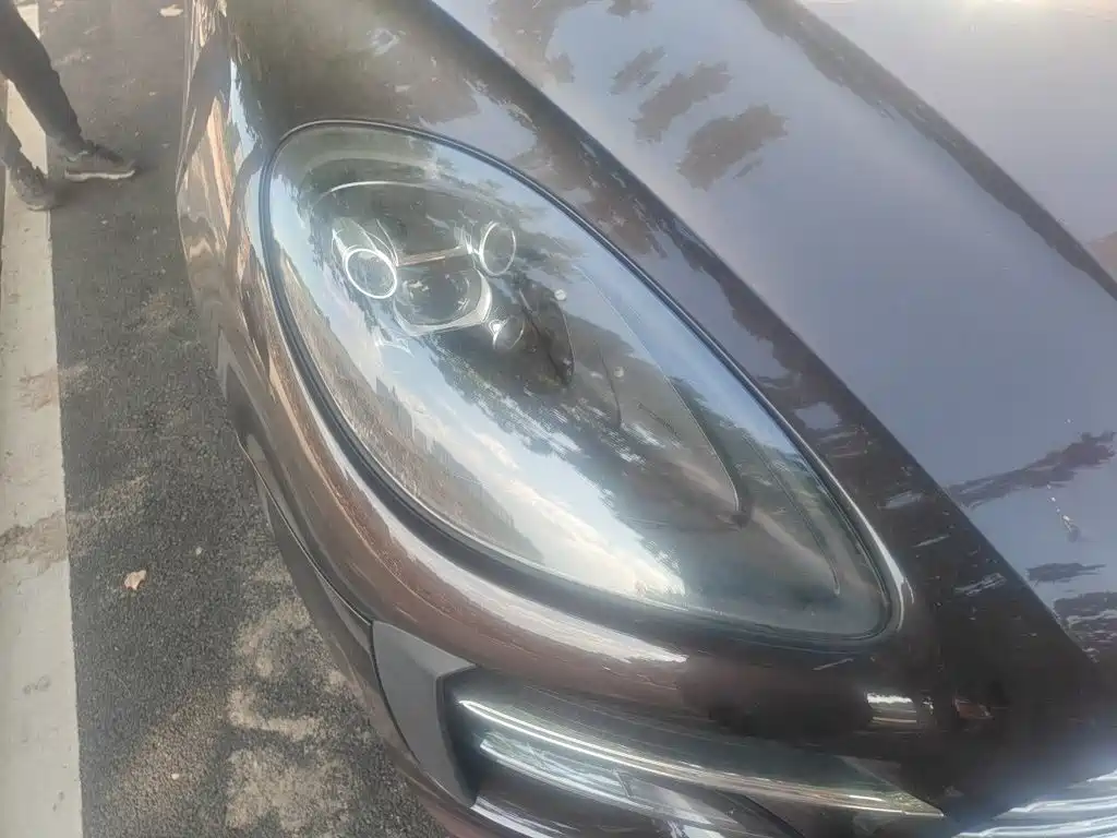 Porsche Macan — миниатюра 7