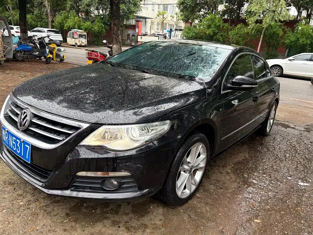 Volkswagen CC 2011