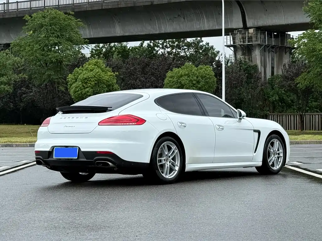 Porsche Panamera 2014 Panamera 3.0T