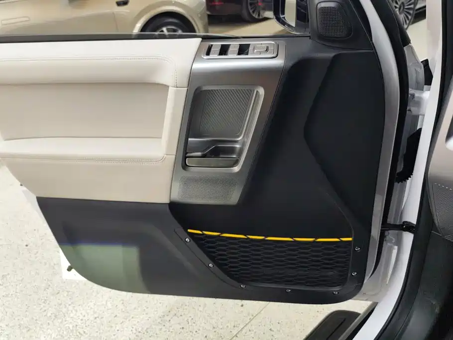 iCAR Автомобиль SuperV23 — миниатюра 7