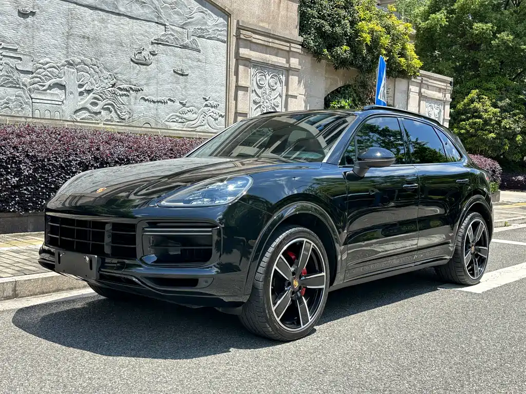 Porsche Cayenne 2020