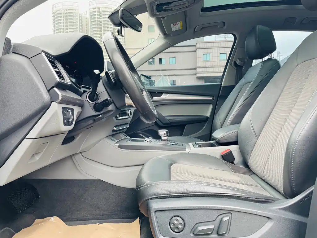 Audi Q5L 2018 45 TFSI Premium Fashion VI