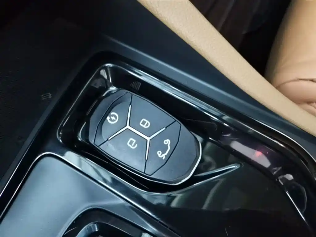 Lynk & Co 03 2018 1.5TD DCT Pro V