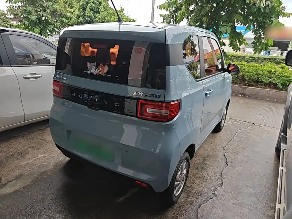 Wuling MINIEV — миниатюра 7